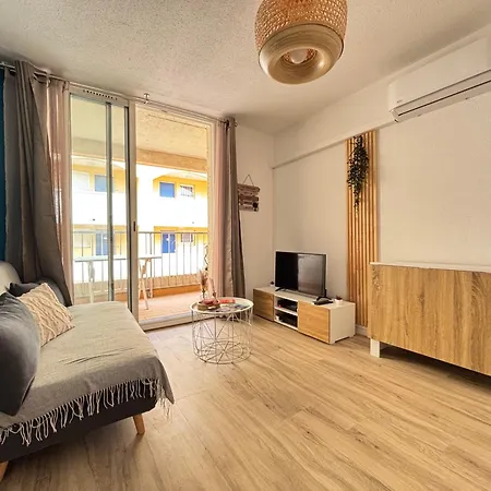 Apartment Climatisation Et Piscine *